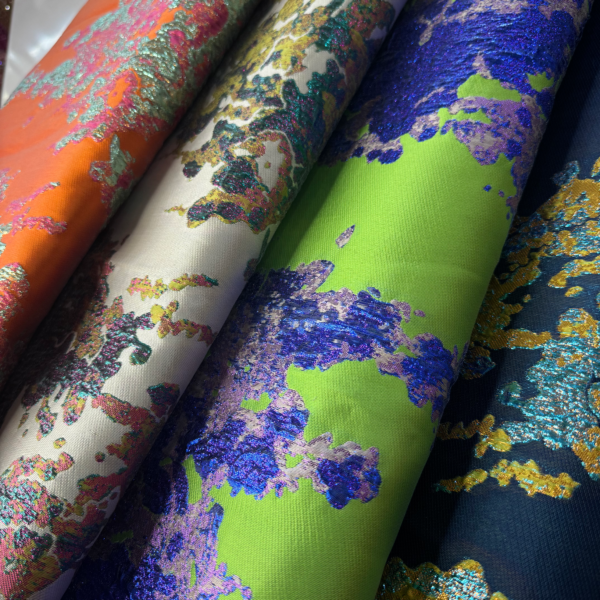 CRINKLED PATTERNED BROCADE